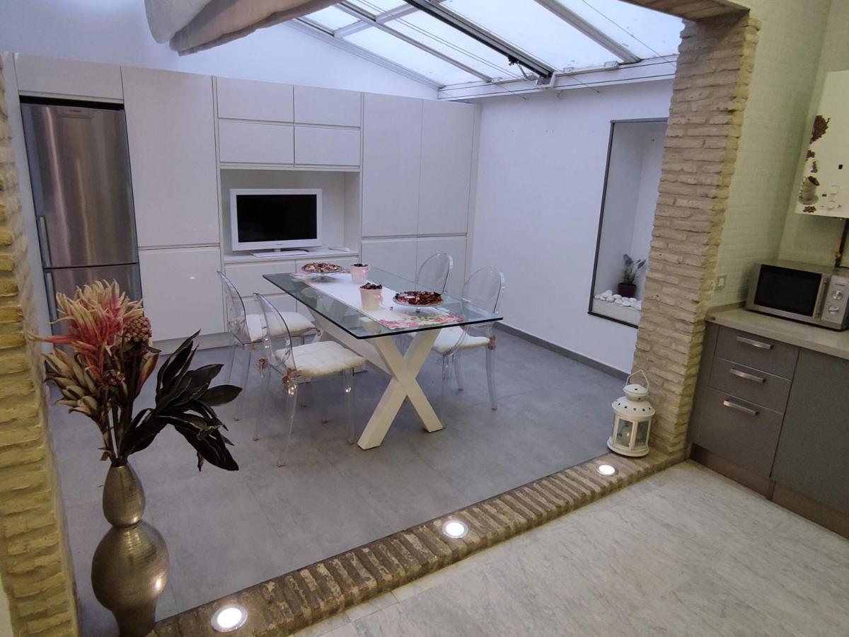 Apartamento Un Jardin En La Alfalfa - Kainga Homes Σεβίλλη Εξωτερικό φωτογραφία
