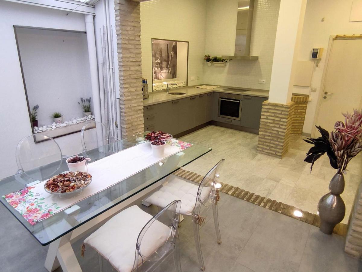 Apartamento Un Jardin En La Alfalfa - Kainga Homes Σεβίλλη Εξωτερικό φωτογραφία